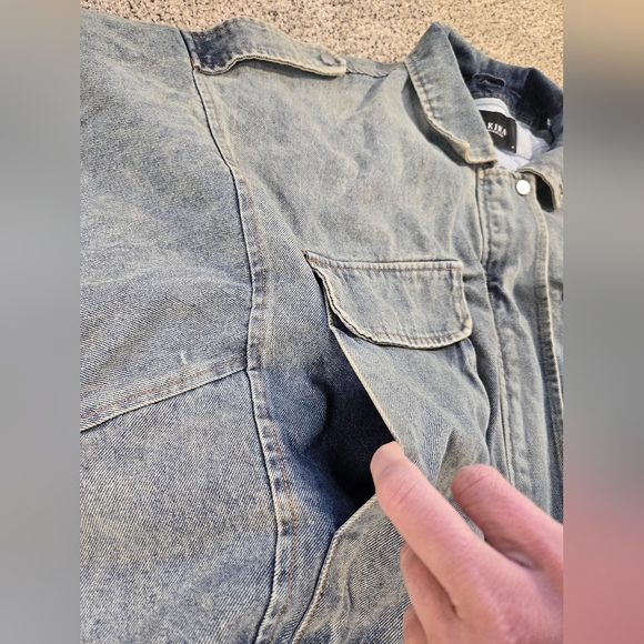 AKIRA Coat Blue Denim Jacket with White Faux Fur Removable Lining Oversized NWOT - Picture 5 of 15